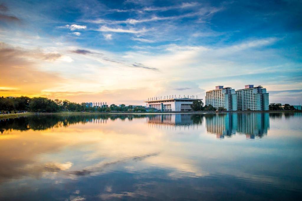 The Nine Place Hat Yai Bagian luar foto
